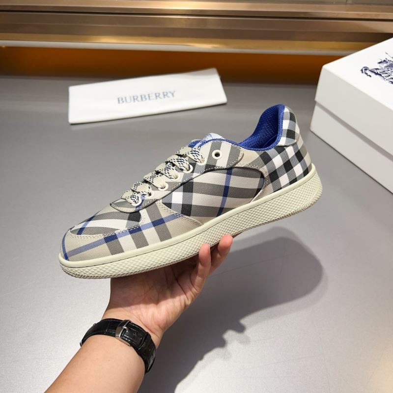 Burberry Low Shoes